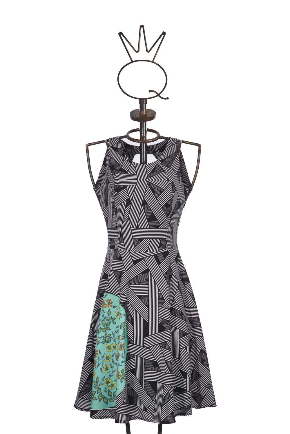 Short Godet Dress With Black And White Geometric Pattern