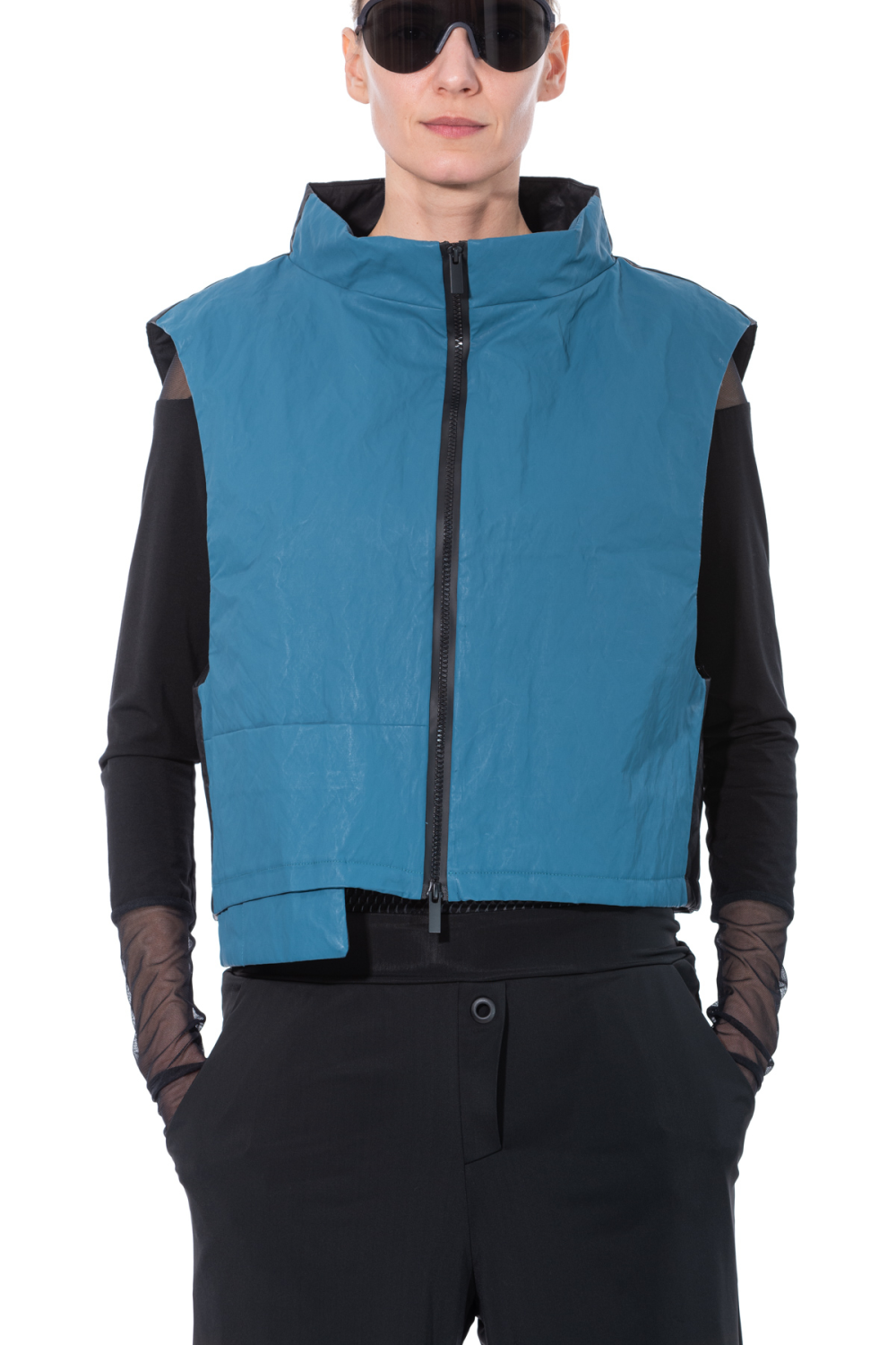 ART 090103252 Padded Vest with stand-up Collar and Smartphone Pocket - Image 2